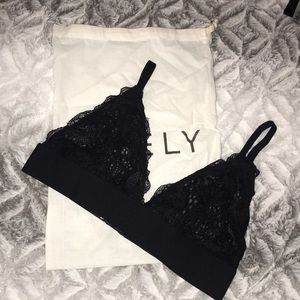 Sexy Black Bralette!!! 💋👠